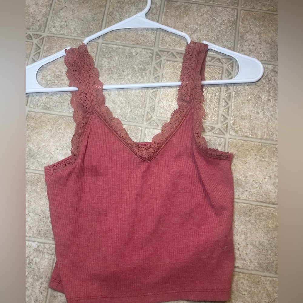 american eagle laced top